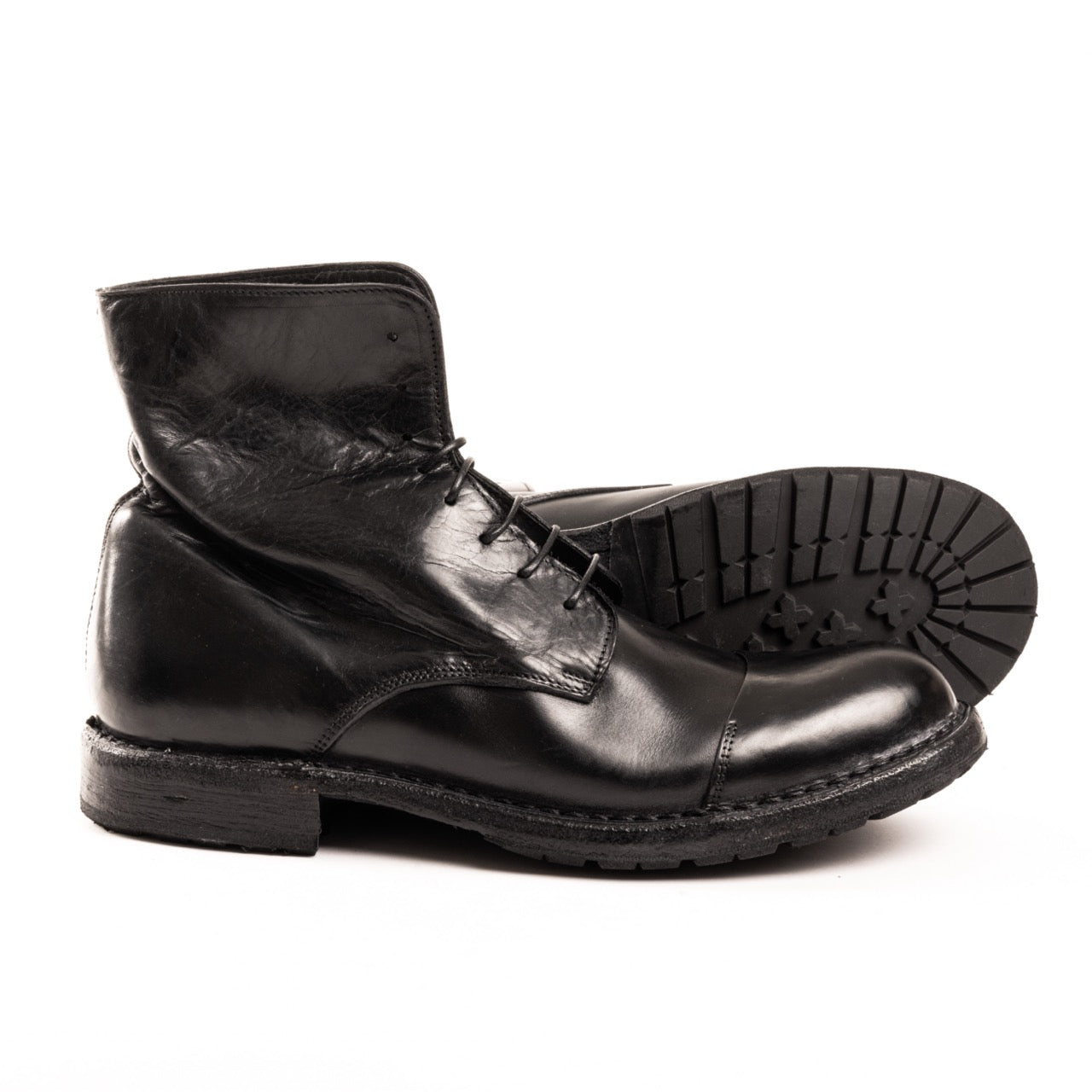 Moma Tronchetto Toe-Cap Waxed 51309 - Nero