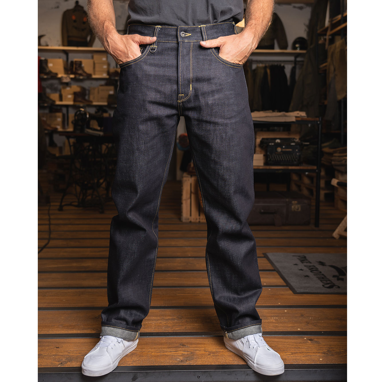 1947 Roamer Pant 15oz - Raw