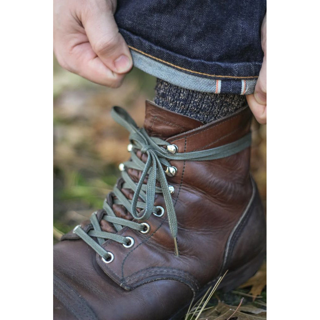 Flat waxed outlet boot laces